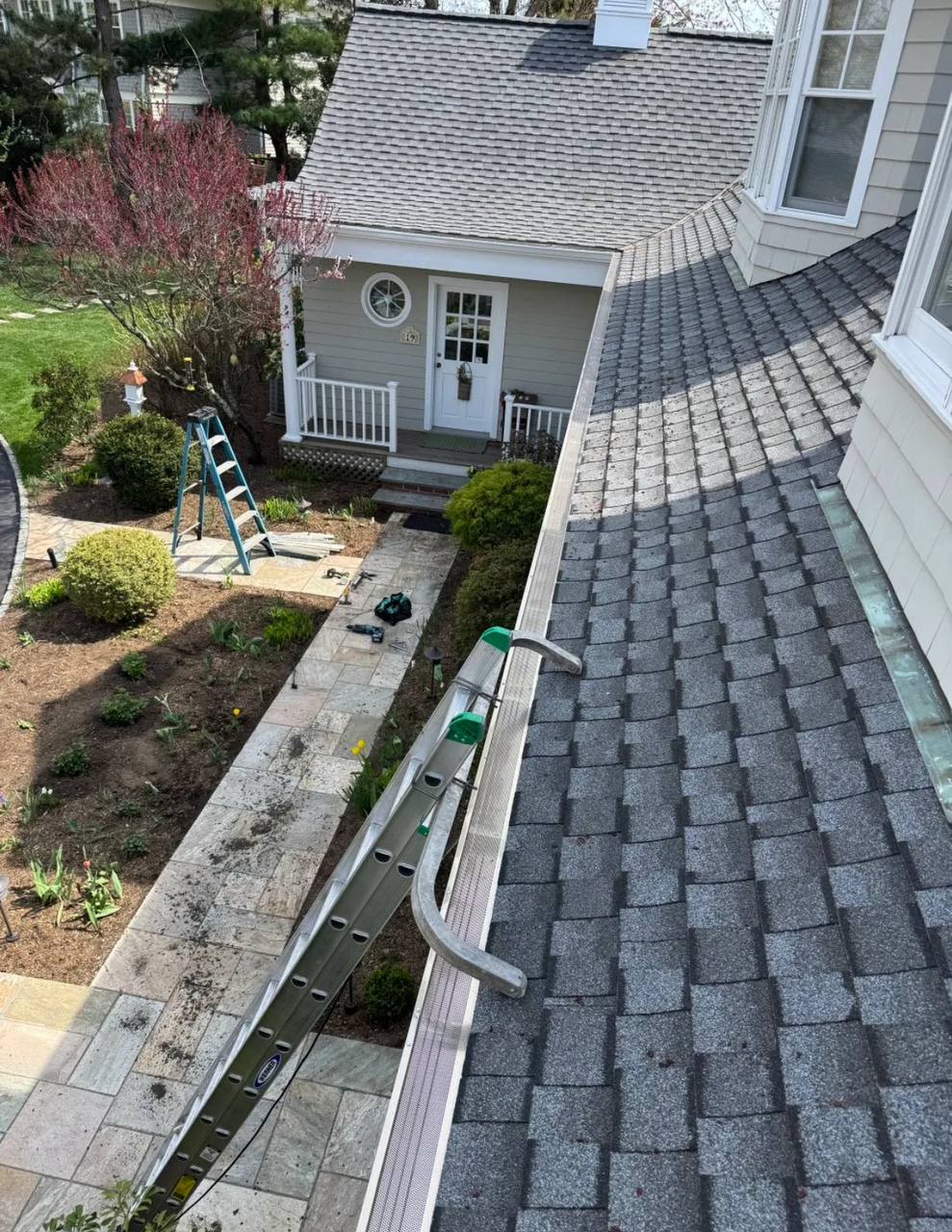 Access for gutter service